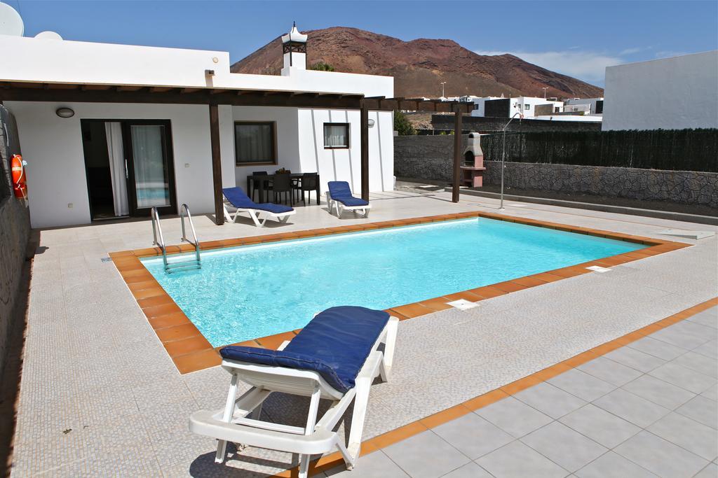 Villas Burgado Плая Бланка Екстериор снимка